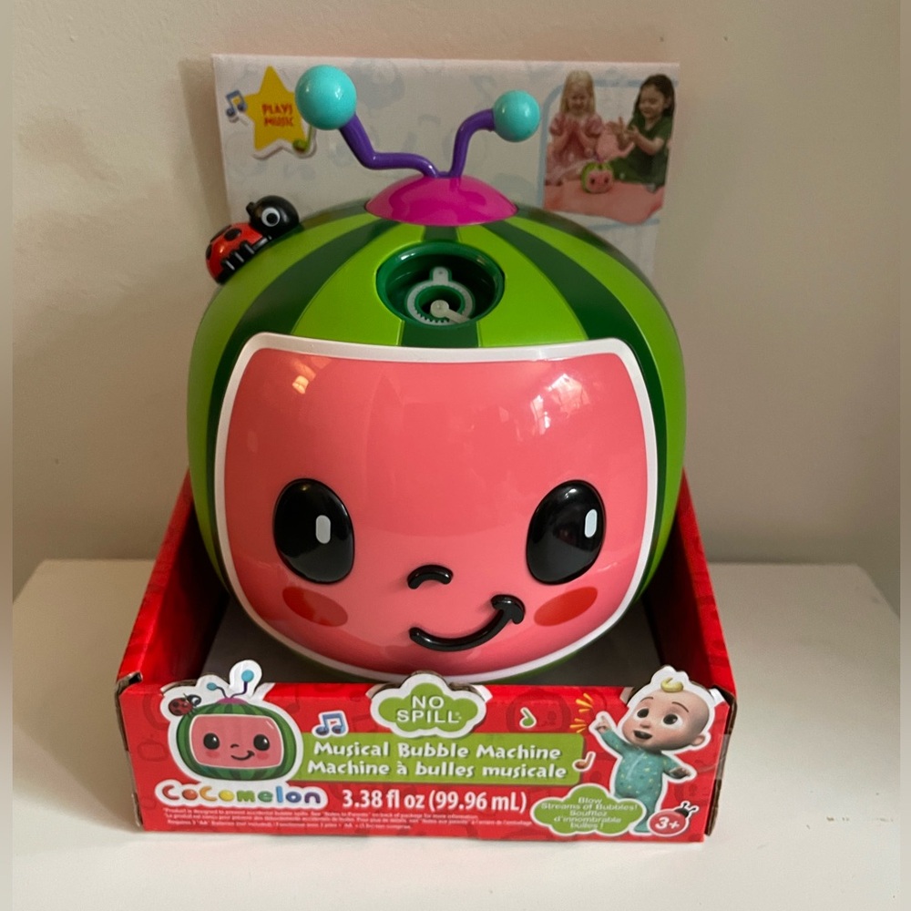 CoComelon NO Spill Musical Bubble Machine Bubble Toy Ages 3+ Bubbles toys